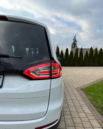 Ford Galaxy cena 67900 przebieg: 274500, rok produkcji 2017 z Łomża małe 781